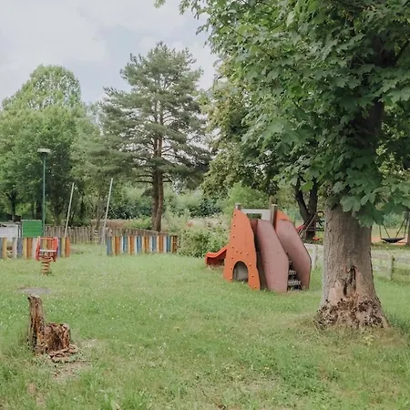 Gruppen-bungalow * Stuttgart