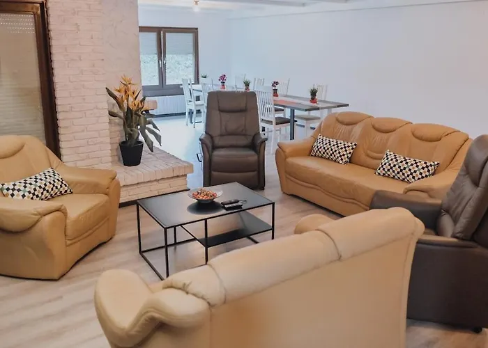 Gruppen-bungalow Nyaraló Stuttgart