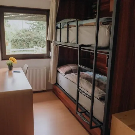Gruppen-bungalow